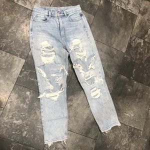 American Eagle Mom Jean